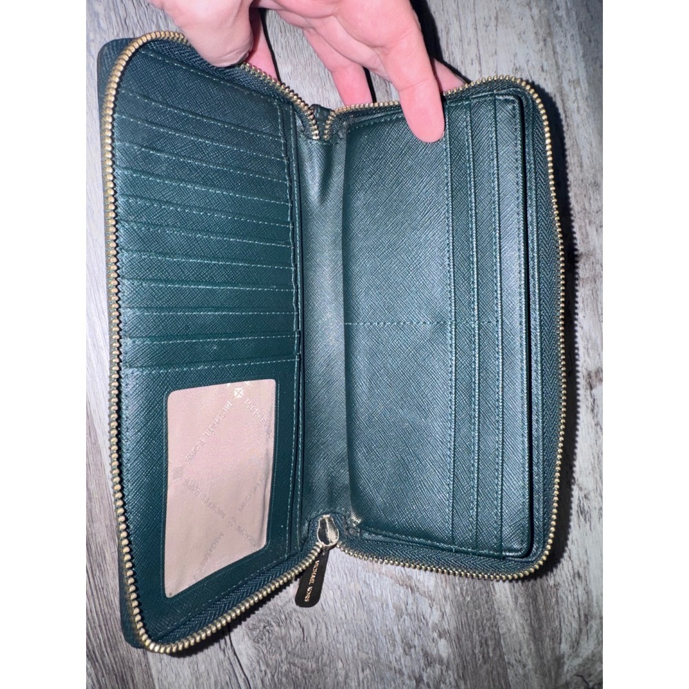 Michael Kors Jet Set Green Pebbled Leather Zip Around Continental Wallet - Picture 5 of 8